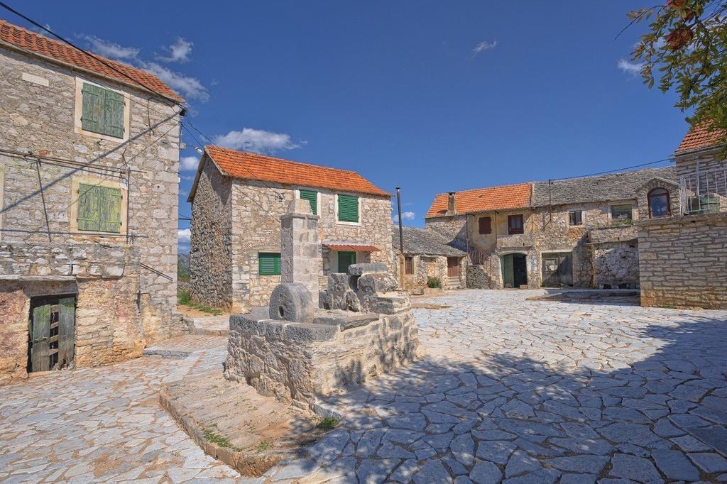 Holiday Home Rudina Stari Grad  Exterior foto